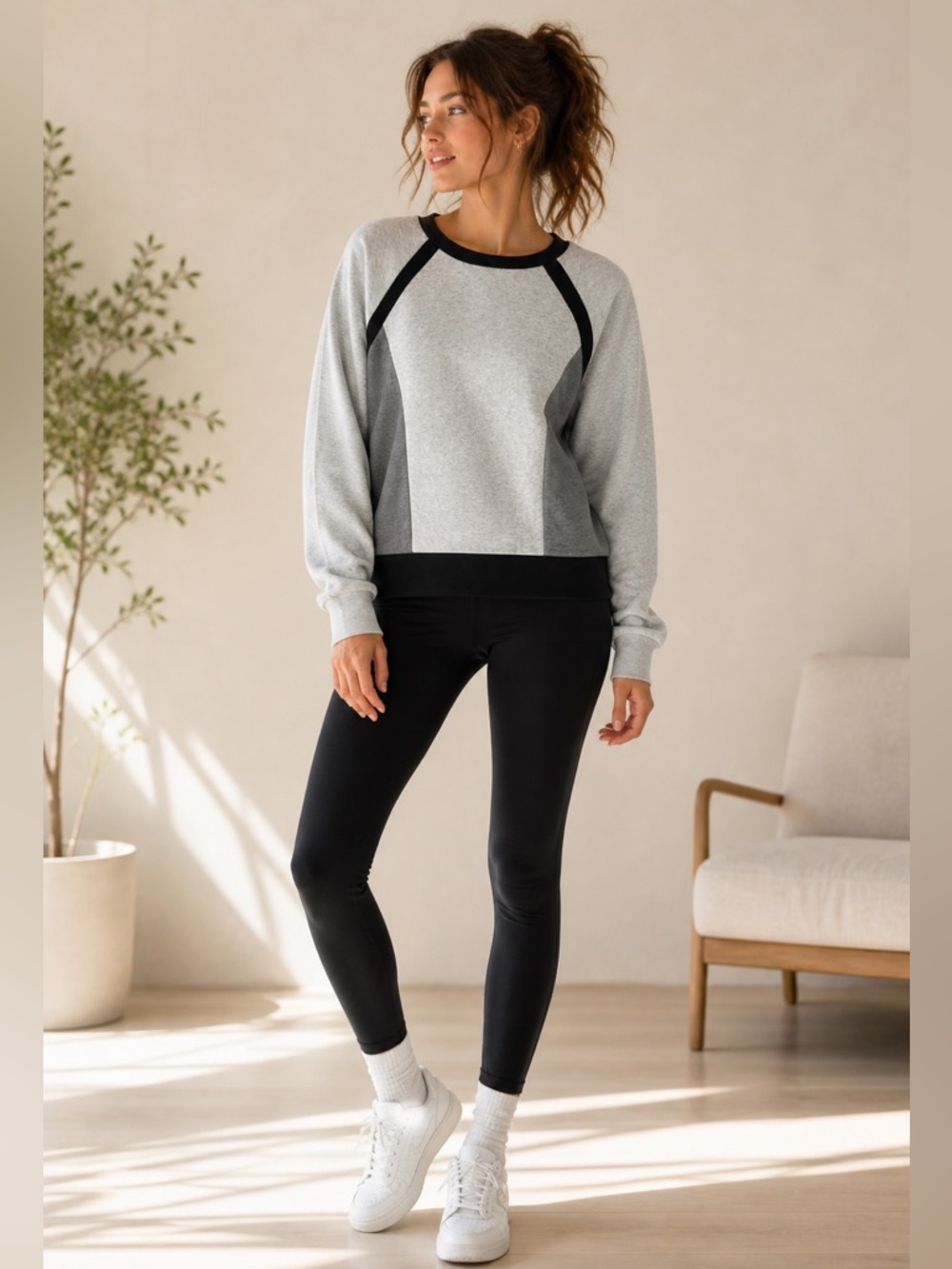 Gaiam Women’s Colorblock Sweatshirt Sz M Grey Athleisure Yoga Pullover Active